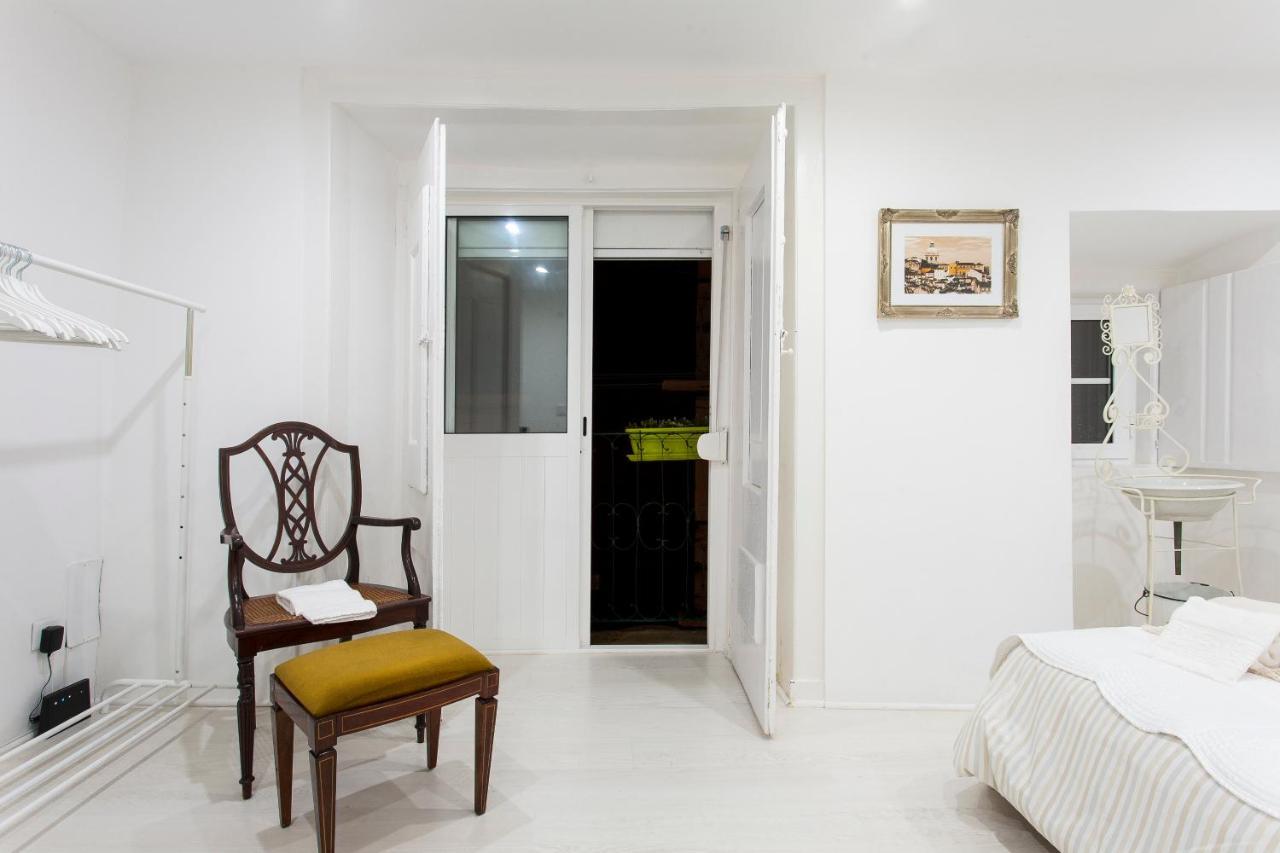 Alfama Panteao 4 Guests Apartment Lisbon